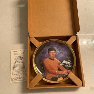 Hamilton Collection Star Trek Sulu Plate